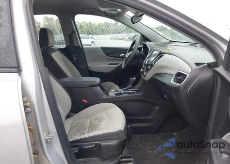 2018 Chevrolet Equinox Ls z USA, uszkodzony, nr VIN 2GNAXHEV3J6163082